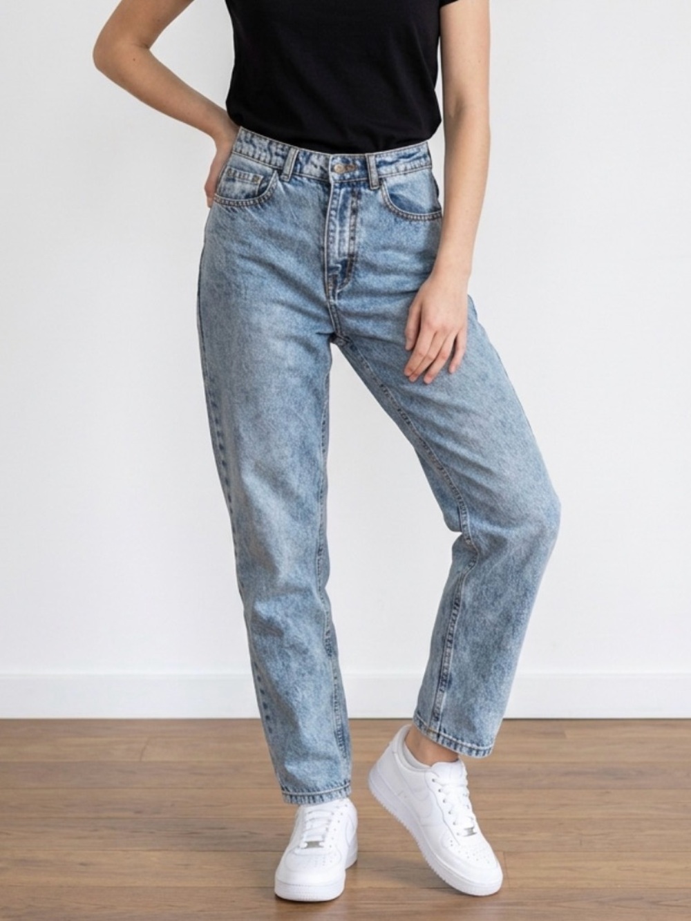 High-Rise Medium Wash Women’s Jeans